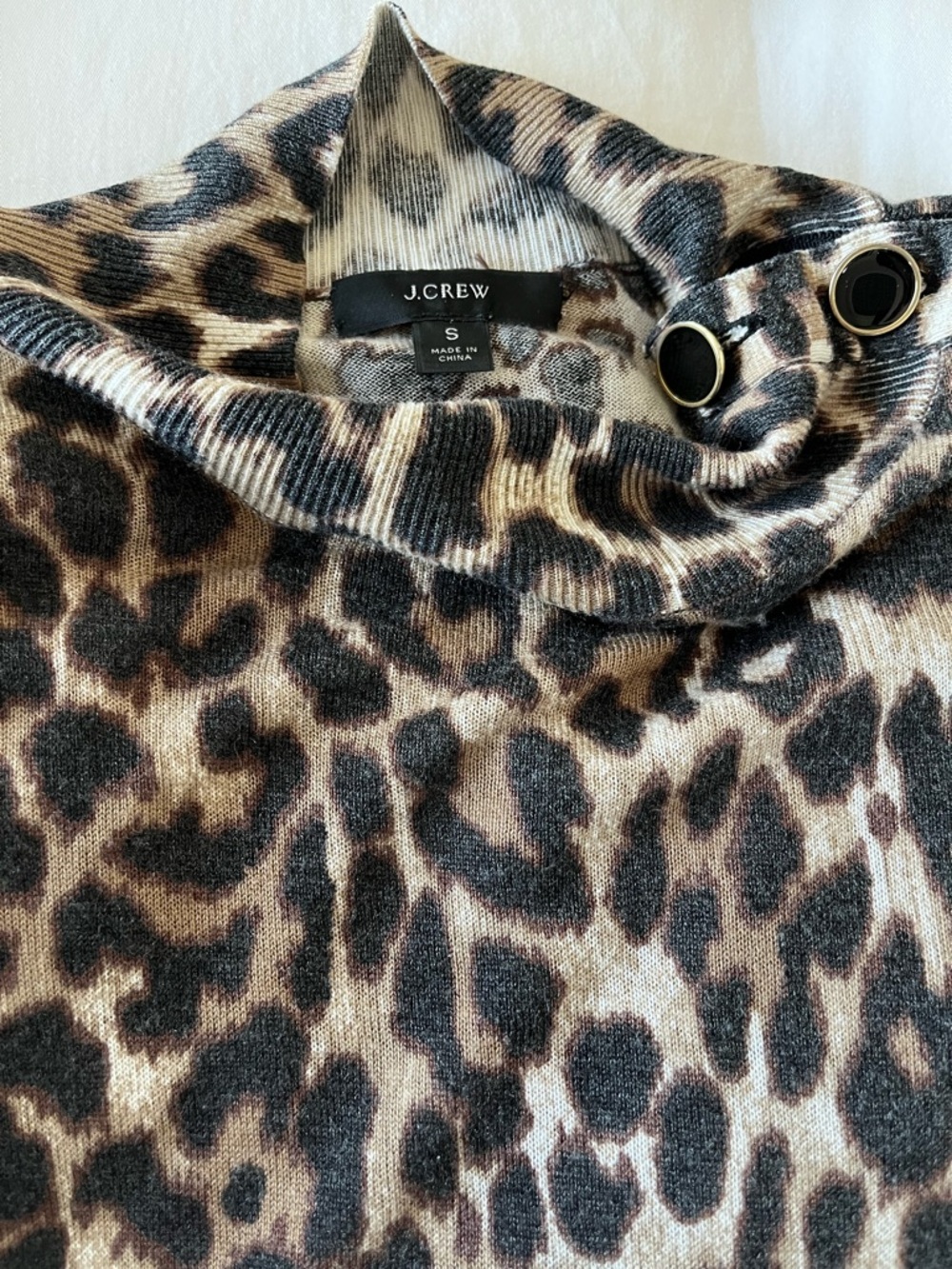 Women’s Sweater Bundle. Size Small. Includes JCrew, Gap, Whitehouse Blackmarket - Picture 3 of 6
